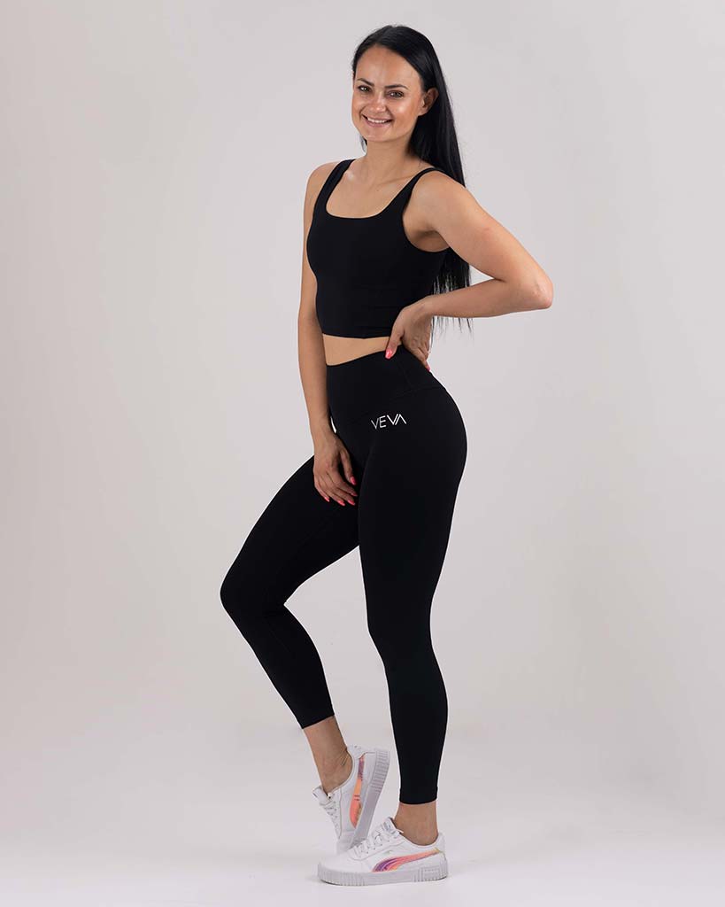 VEVAwear Feather Long Sports Bra Mighty Black – pogled zadaj