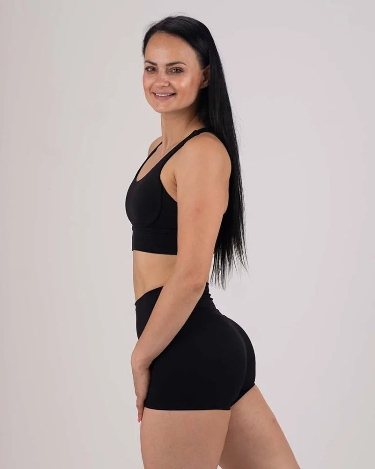 VEVAwear Feather Short Sports Bra Black – pogled s strani