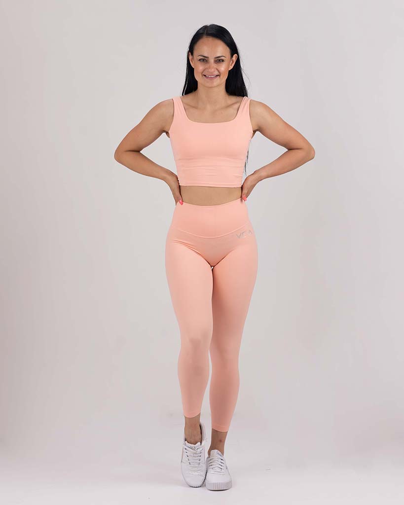 VEVAwear Feather Long Sports Bra Peach – pogled zadaj