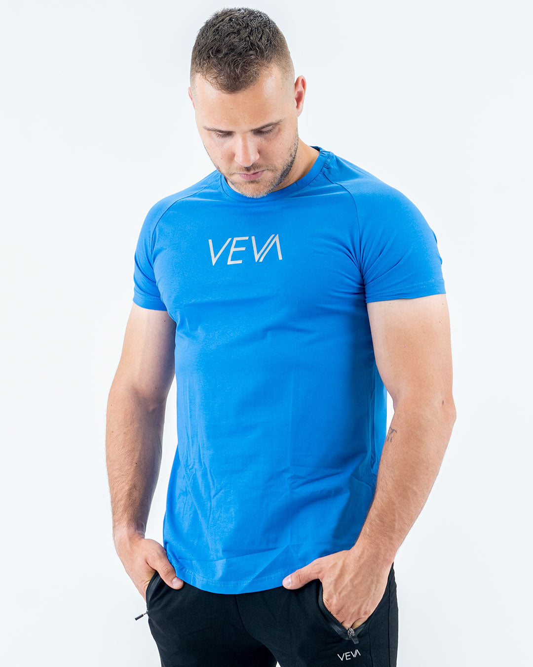 Cobalt Blue Fit T-Shirt detail, large chest logo