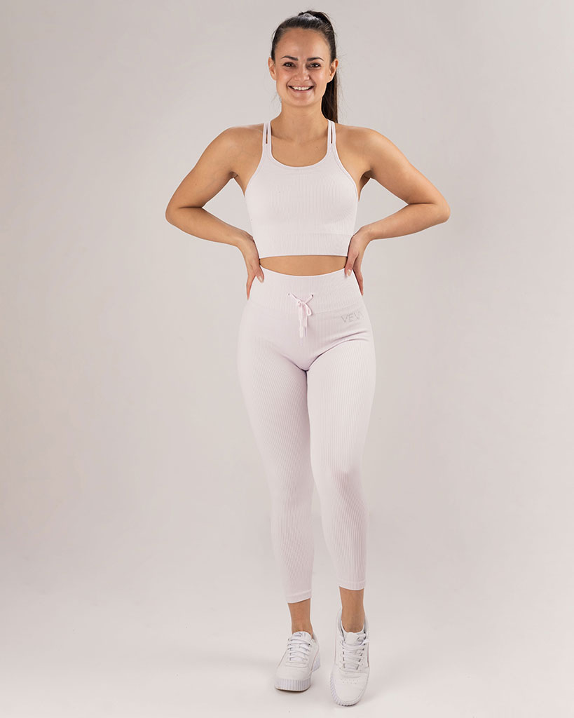 VEVAwear Luxe Ribbed Set Snow Purple – detajlni posnetek