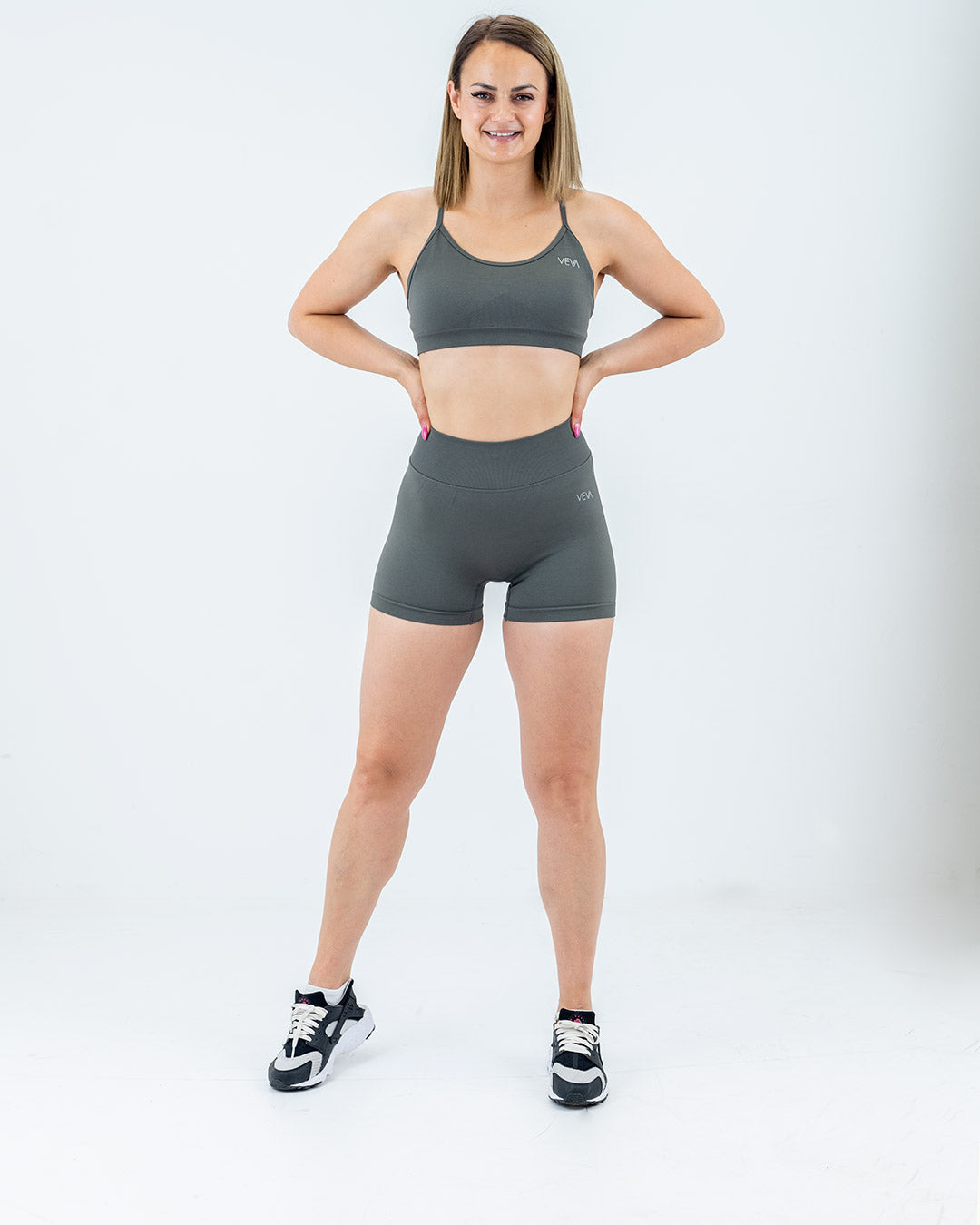 VEVAwear Shape Sports Bra Mountain Grey – detajlni posnetek