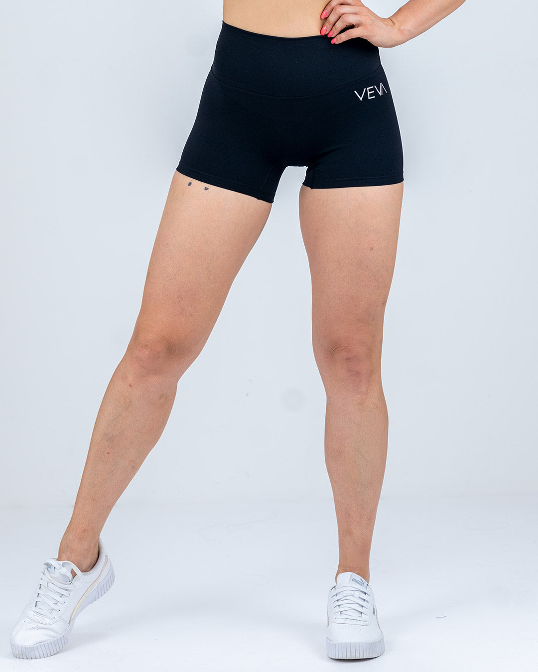 VEVAwear Feather Hot Shorts Mighty Black – detajlni posnetek