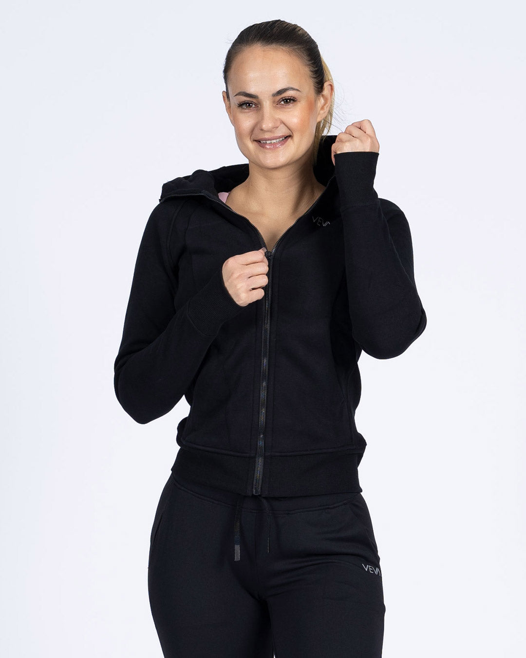 VEVAwear Motion Jacket Mighty Black – pogled zadaj